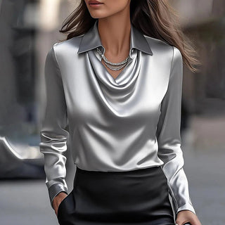 Rosela – Biała bluzka z eleganckim drapowaniem